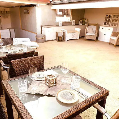 Сasa de vacaciones Für 8 Pers Mit 4 Apartments, 2xsauna, Dampfbad, Dachterrasse, Weinkeller, 1a-lage Freinsheim
