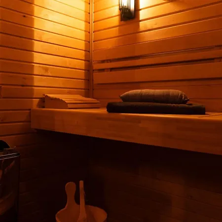 Für 8 Pers Mit 4 Apartments, 2xsauna, Dampfbad, Dachterrasse, Weinkeller, 1a-lage Сasa de vacaciones Freinsheim