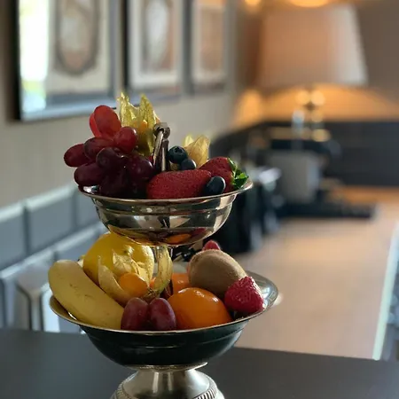 Für 8 Pers Mit 4 Apartments, 2xsauna, Dampfbad, Dachterrasse, Weinkeller, 1a-lage Сasa de vacaciones *