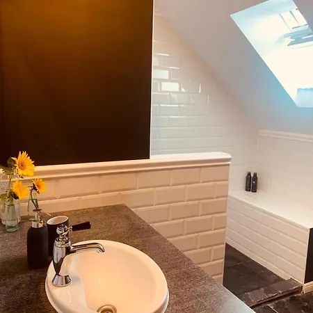 Für 8 Pers Mit 4 Apartments, 2xsauna, Dampfbad, Dachterrasse, Weinkeller, 1a-lage Сasa de vacaciones *
